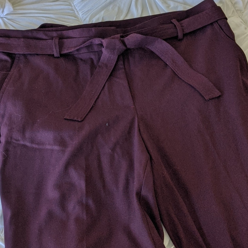 Classic plum-tie waist pants